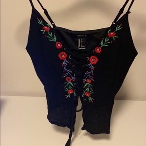 Front tie floral embroidered crop top